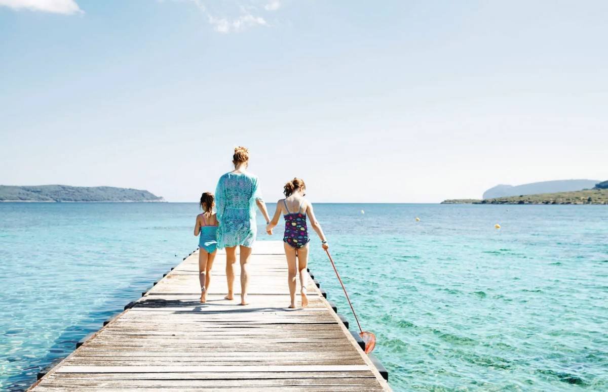 Why Kids Need To Travel: 10 Best Travel Destinations For Children